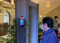 Capacitive Touch 200W Pixels ระบบควบคุมการเข้าออก Face Recognition เครื่องสแกนความร้อนคีออสก์วัดอุณหภูมิ