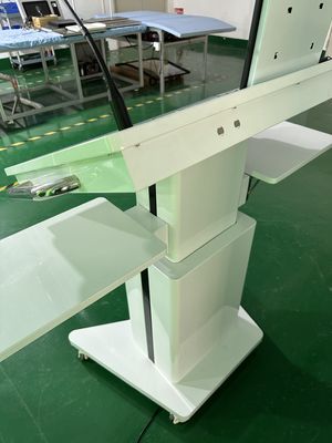 32 นิ้ว Windows Interactive PCAP LCD Digital Display Lectern Smart Double Screen AIO โพดิตี้การประชุม