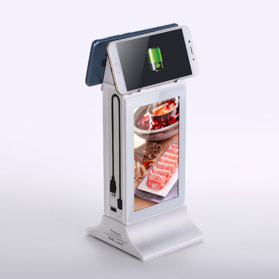 ป้ายดิจิทัลบนเดสก์ท็อปสีดำ