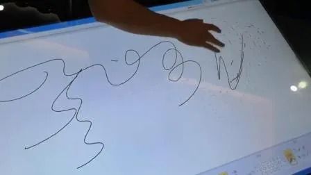 คิออสค์จอสัมผัสแบบกําหนดเองขนาด 43 นิ้ว มีความละเอียด 1920x1080